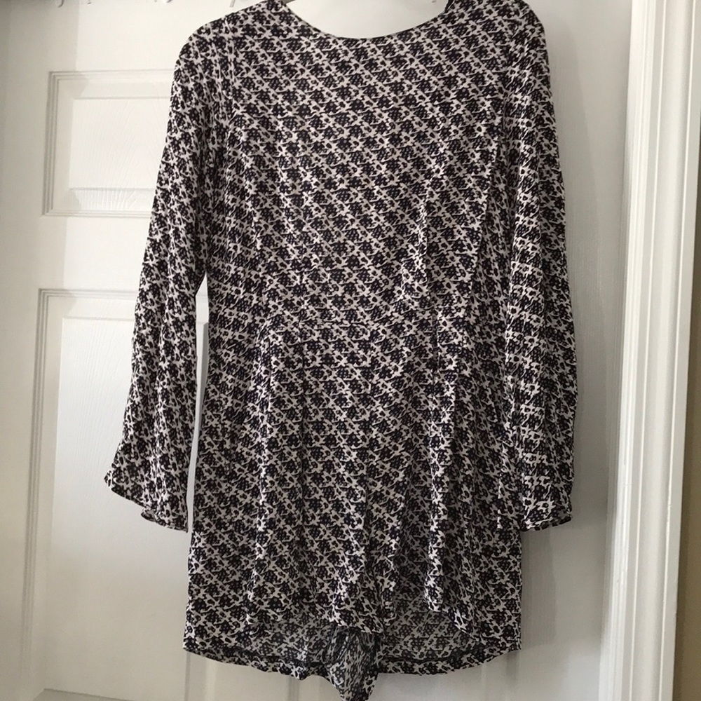 ZARA WOMAN LONG SLEEVE SHORT ROMPER